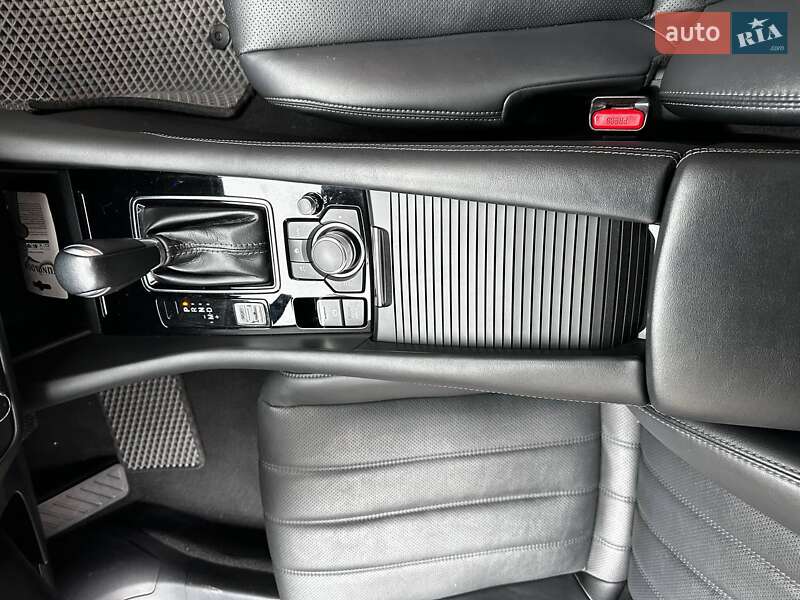 Седан Mazda 6 2019 в Киеве