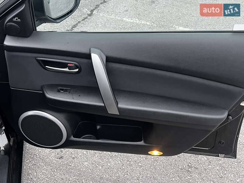 Лифтбек Mazda 6 2009 в Запорожье