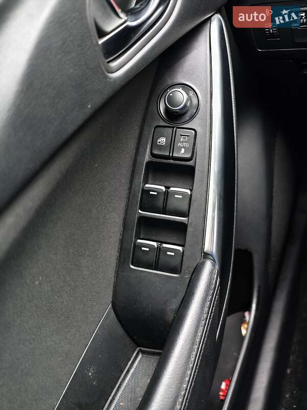 Седан Mazda 6 2017 в Днепре