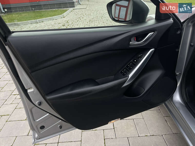 Универсал Mazda 6 2013 в Ровно