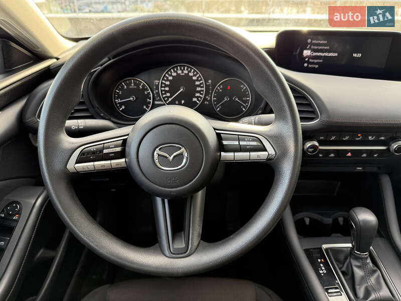 Седан Mazda 6 2019 в Киеве