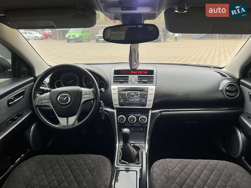 Седан Mazda 6 2008 в Гайсине