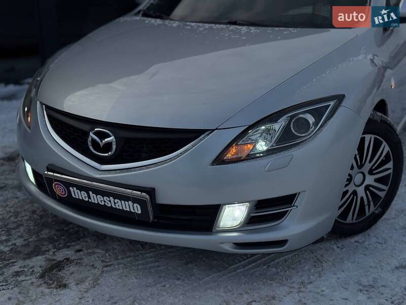 Седан Mazda 6 2008 в Ровно