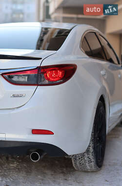 Седан Mazda 6 2015 в Днепре