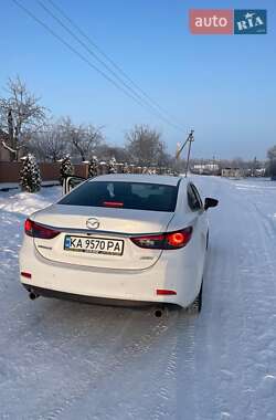 Седан Mazda 6 2013 в Вороновице