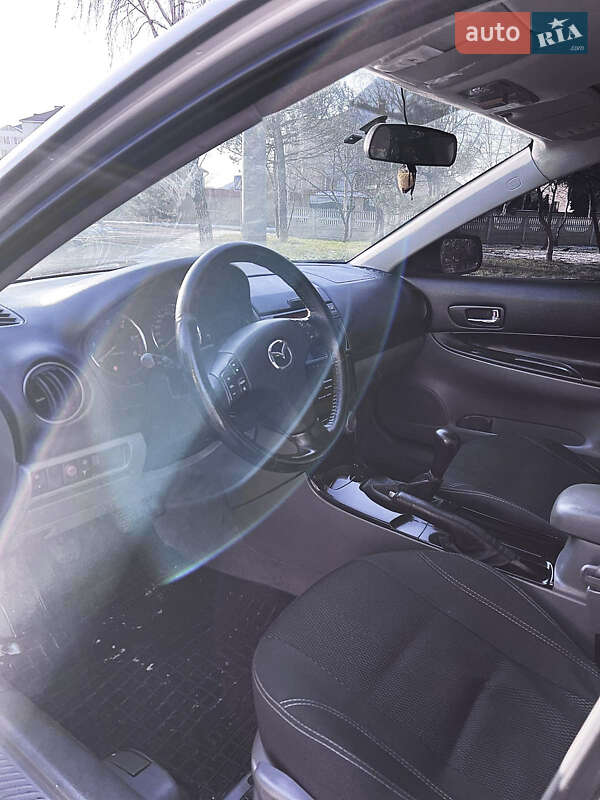 Седан Mazda 6 2004 в Одессе