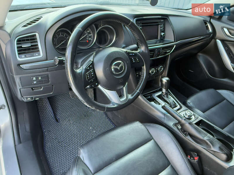 Седан Mazda 6 2014 в Борисполе