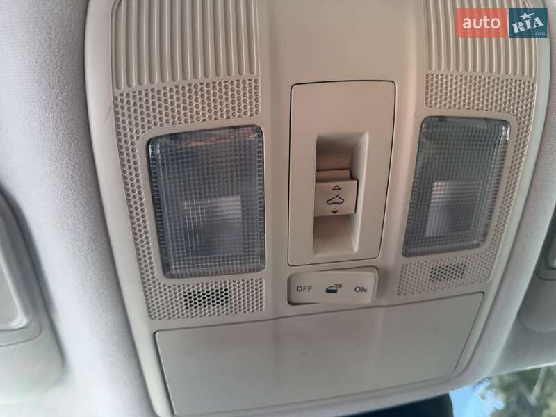 Седан Mazda 6 2012 в Львові