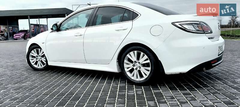 Седан Mazda 6 2010 в Кременчуці