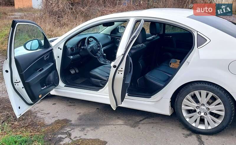 Седан Mazda 6 2010 в Кременчуці