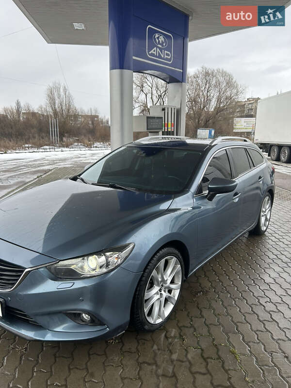 Универсал Mazda 6 2012 в Берегово