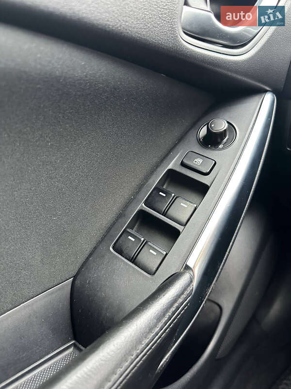 Универсал Mazda 6 2012 в Тернополе