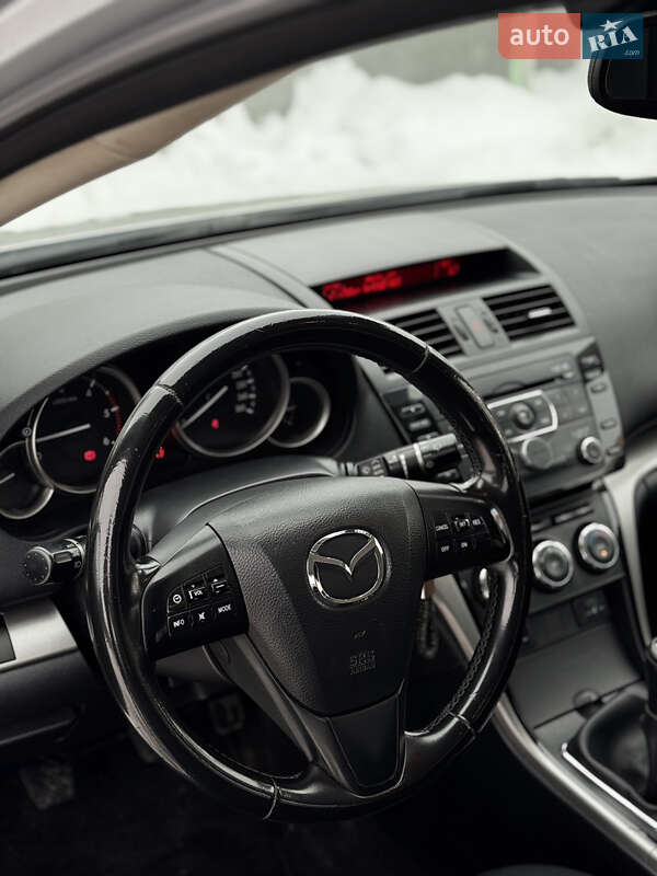 Універсал Mazda 6 2010 в Рівному