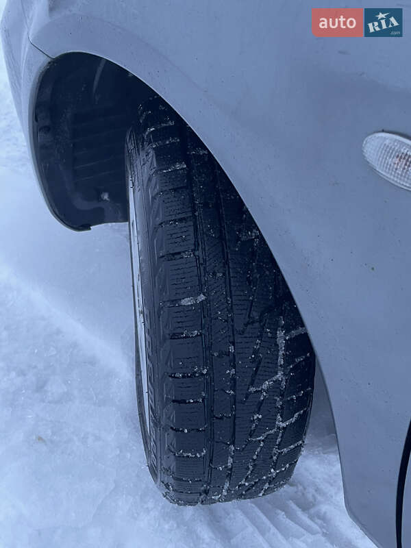 Универсал Mazda 6 2004 в Ракитном