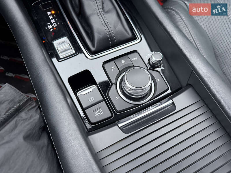 Седан Mazda 6 2018 в Ужгороді