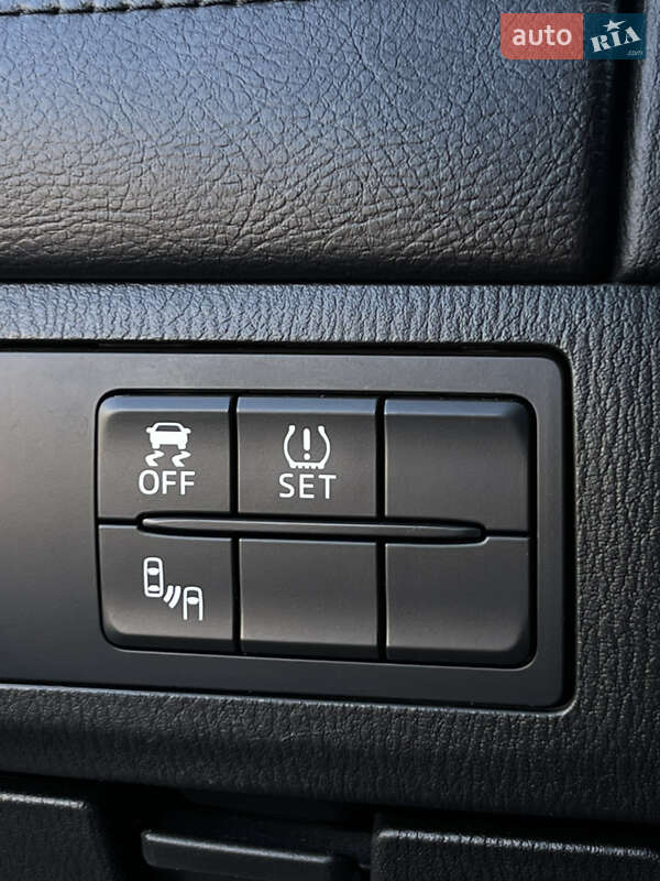 Седан Mazda 6 2016 в Миколаєві