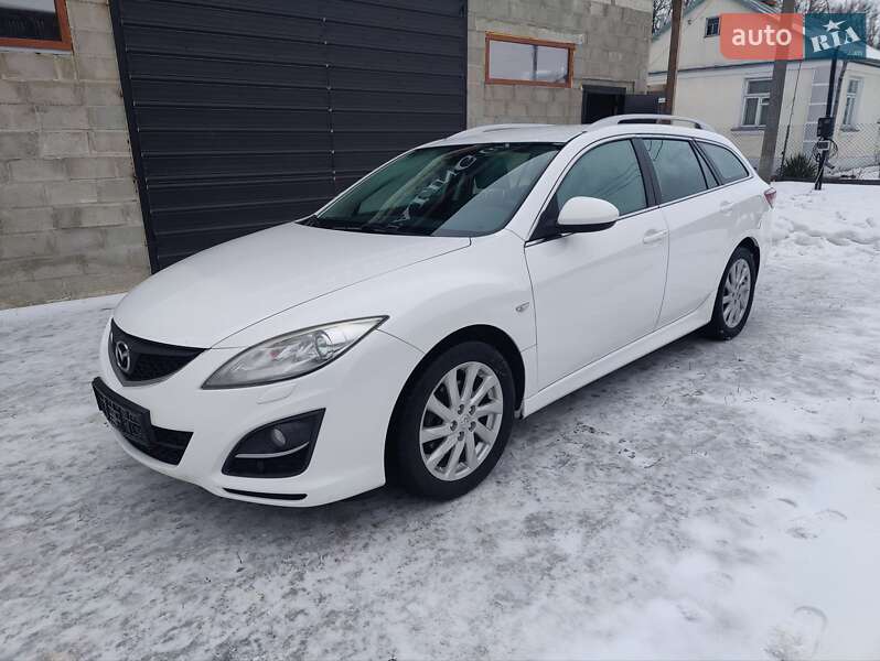 Универсал Mazda 6 2010 в Луцке