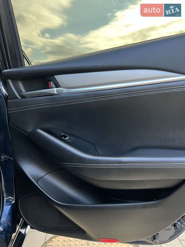 Седан Mazda 6 2018 в Мукачевому