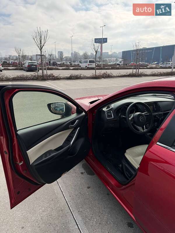 Седан Mazda 6 2014 в Києві