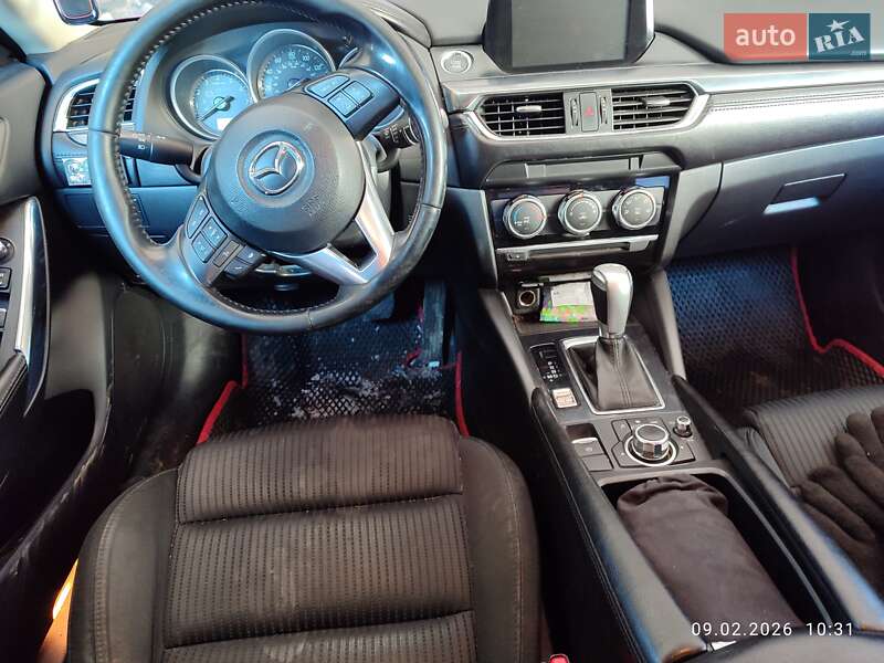 Седан Mazda 6 2016 в Прилуках