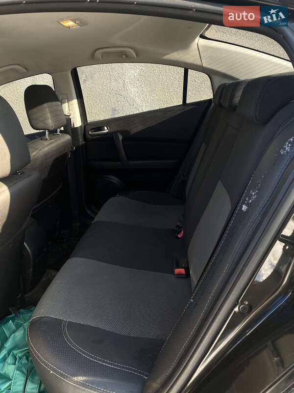 Седан Mazda 6 2009 в Львові