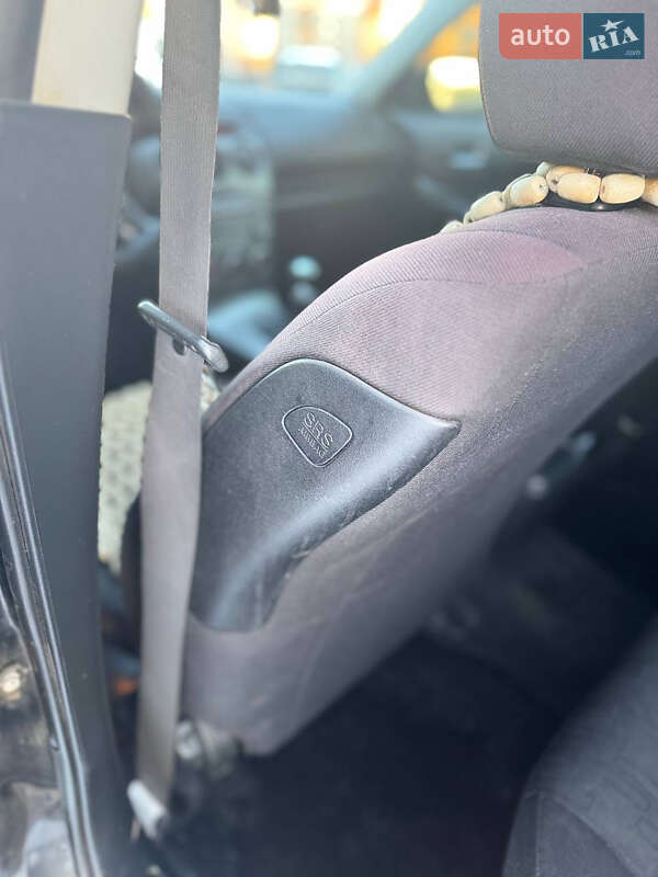 Універсал Mazda 6 2004 в Хмельницькому