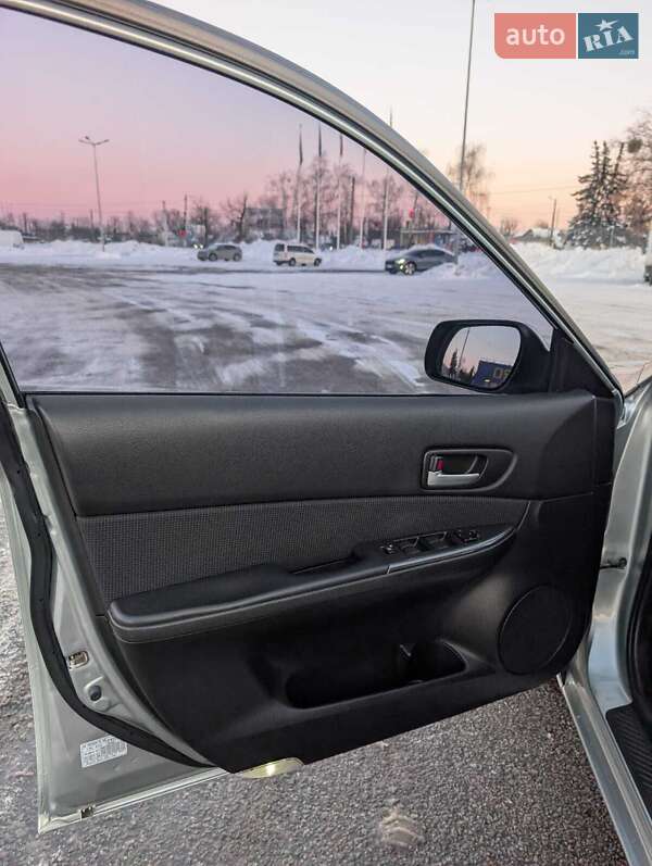 Седан Mazda 6 2006 в Житомире