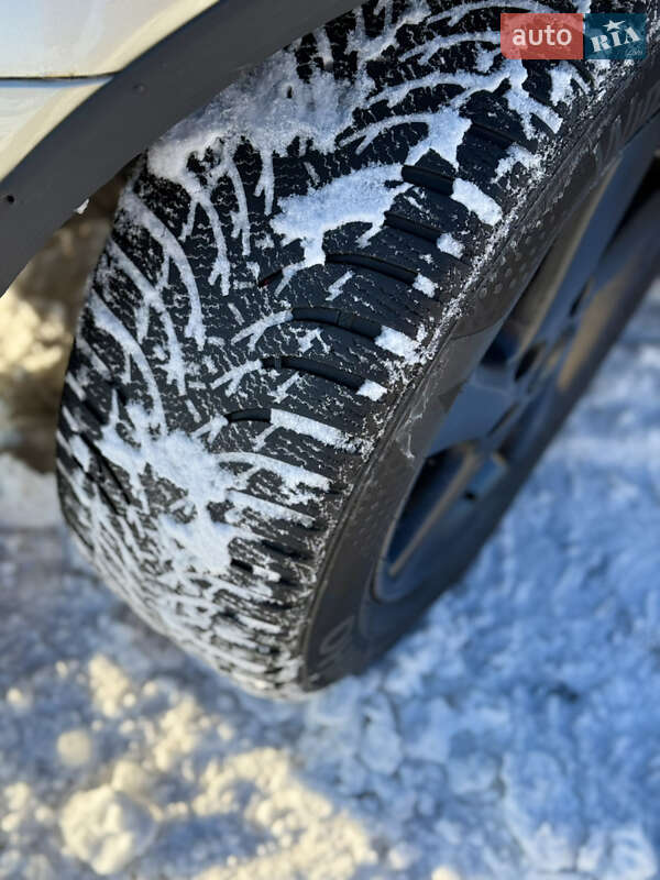 Седан Mazda 6 2002 в Киеве