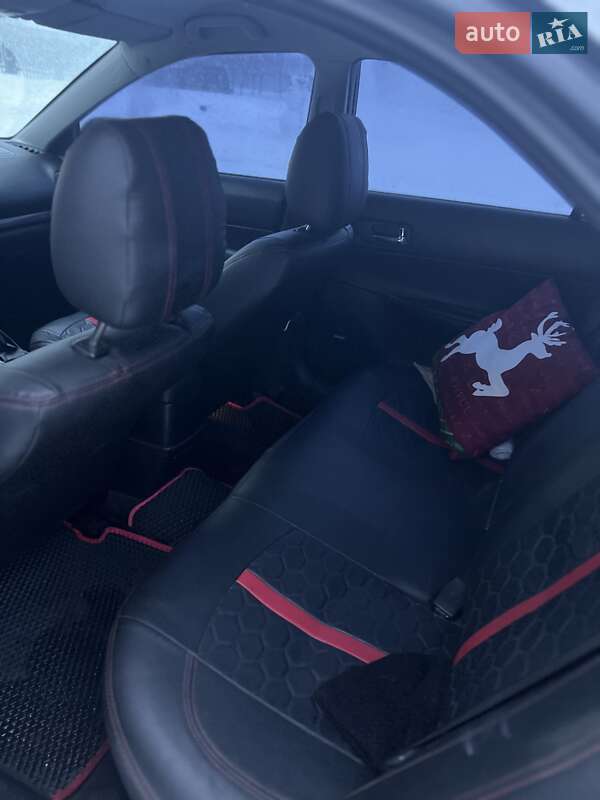 Седан Mazda 6 2002 в Коломиї