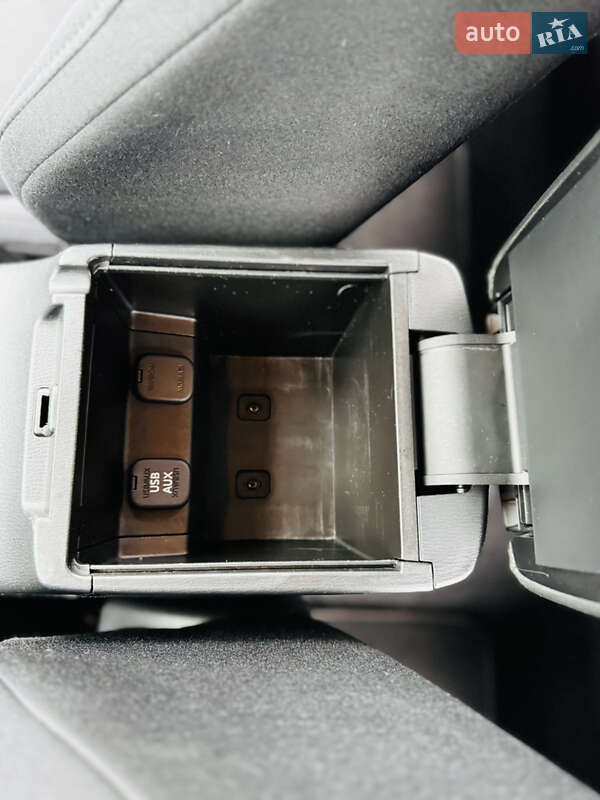 Універсал Mazda 6 2013 в Здолбуніві