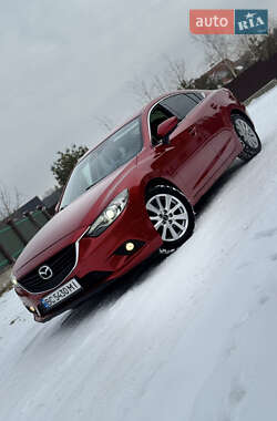Седан Mazda 6 2014 в Новояворовске