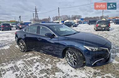 Седан Mazda 6 2016 в Черновцах