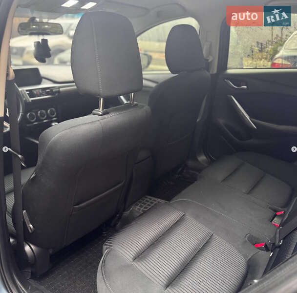 Седан Mazda 6 2015 в Запоріжжі