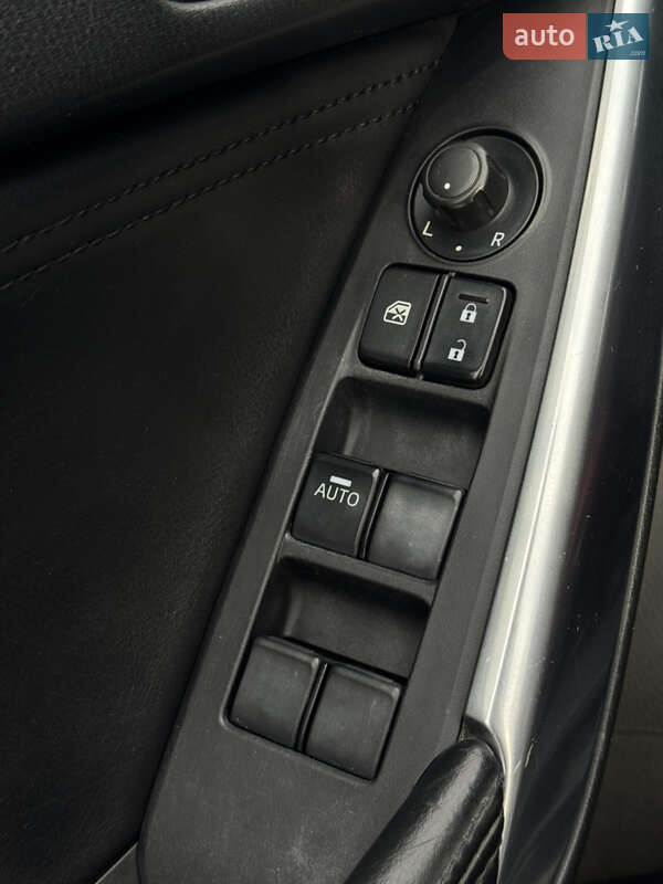 Седан Mazda 6 2014 в Києві