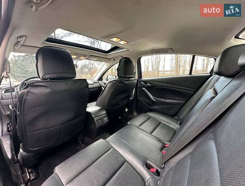 Седан Mazda 6 2016 в Тернополі