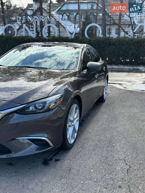 Седан Mazda 6 2016 в Киеве