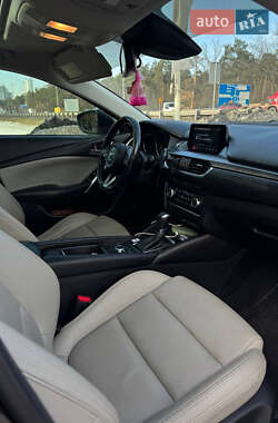Седан Mazda 6 2016 в Киеве