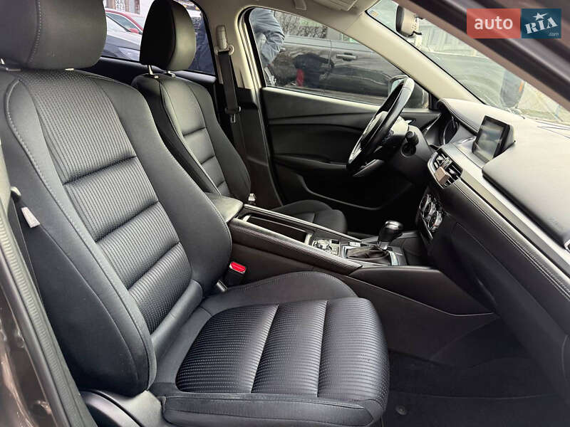 Седан Mazda 6 2015 в Коломые