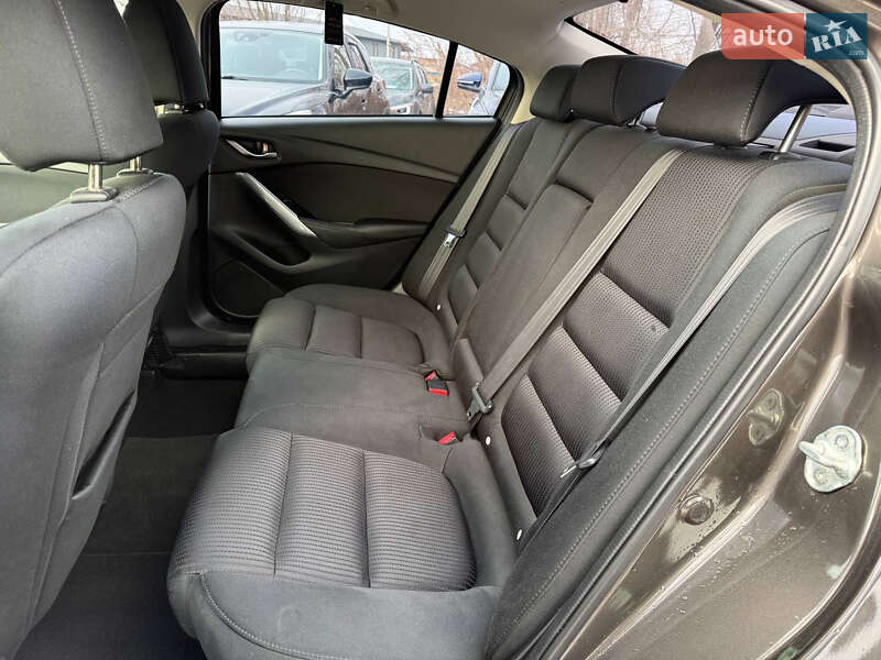 Седан Mazda 6 2015 в Коломые