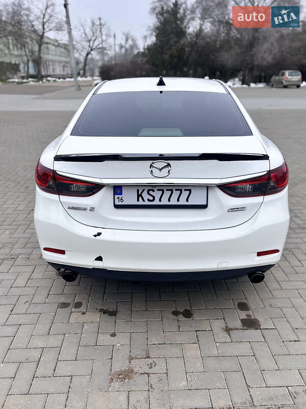 Седан Mazda 6 2013 в Болграді
