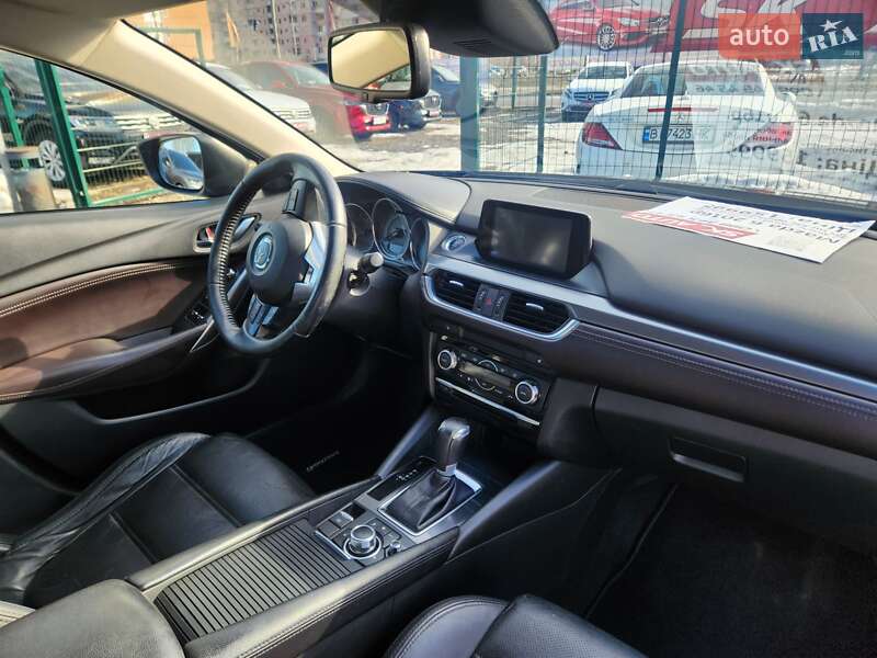 Седан Mazda 6 2016 в Киеве