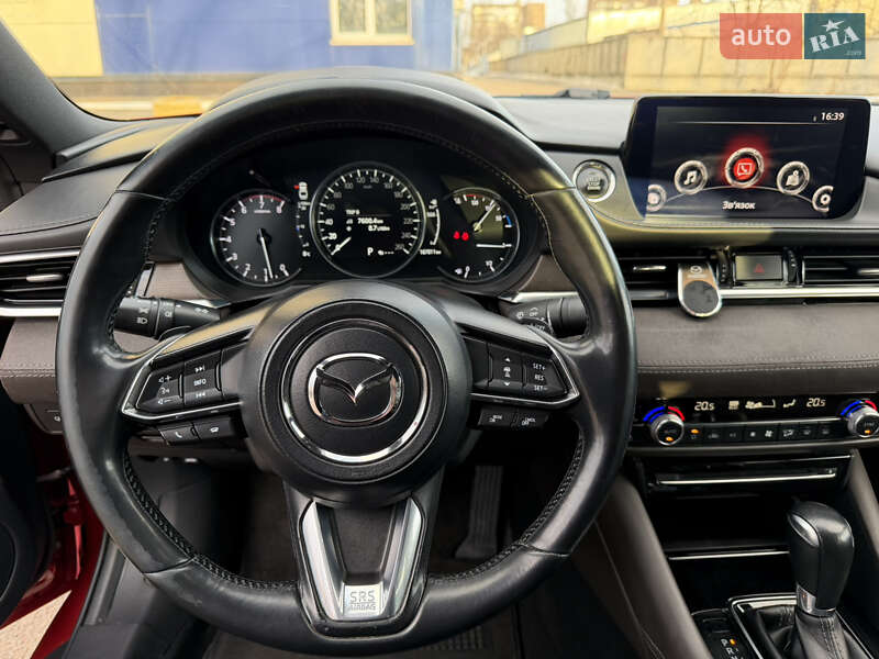 Седан Mazda 6 2019 в Киеве