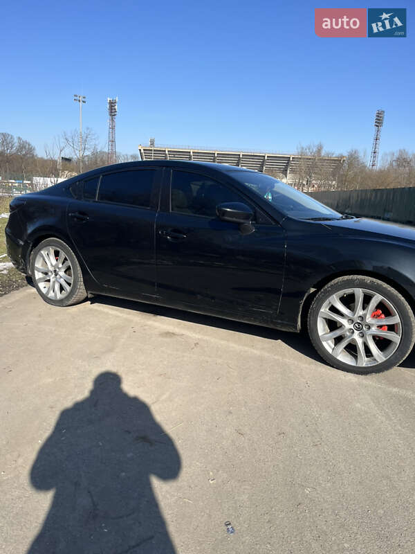 Седан Mazda 6 2013 в Ивано-Франковске