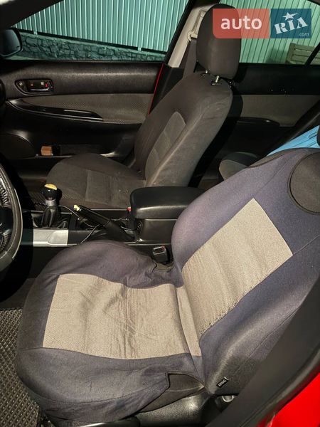 Лифтбек Mazda 6 2003 в Первомайске