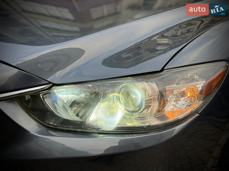 Седан Mazda 6 2016 в Ивано-Франковске