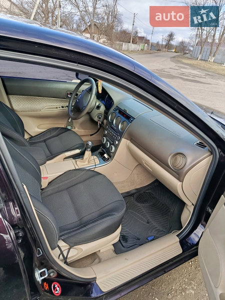 Седан Mazda 6 2005 в Магдалинівці