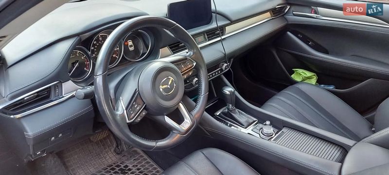 Седан Mazda 6 2019 в Киеве