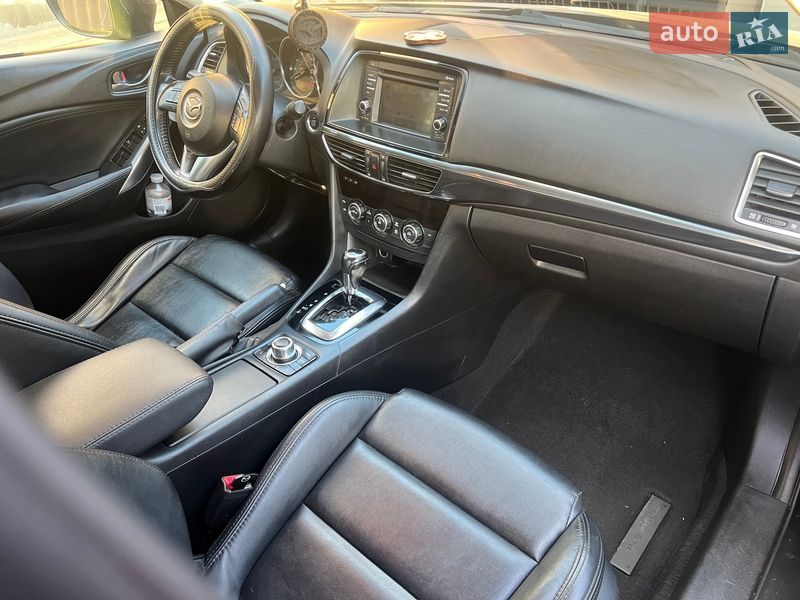 Седан Mazda 6 2013 в Измаиле