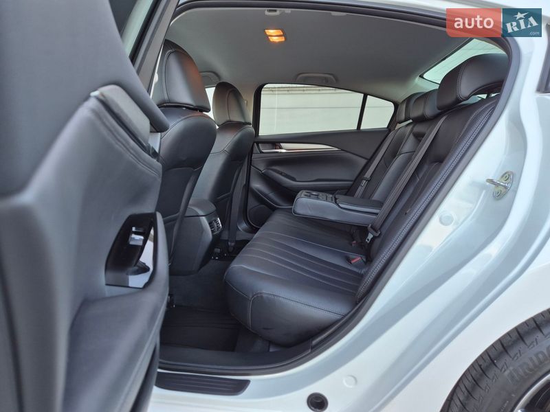 Седан Mazda 6 2022 в Киеве