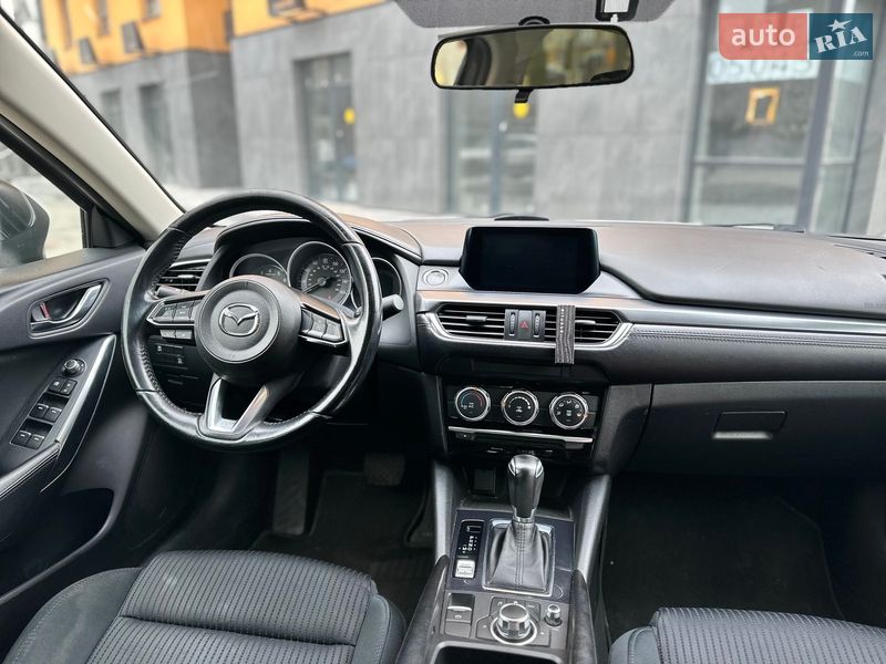 Седан Mazda 6 2016 в Запоріжжі